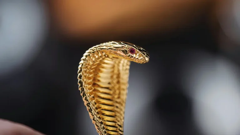Cobra Real: O Mistério da Serpente Mais Temida da Ásia